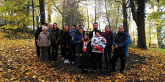 2024-Geschichtsunterricht-auf-dem-Friedhof-1